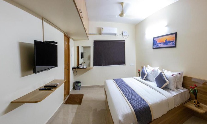 Vadapalani House | Richinn Palace home stay