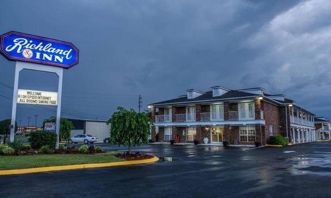 Lawrenceburg Hotel | Richland Inn