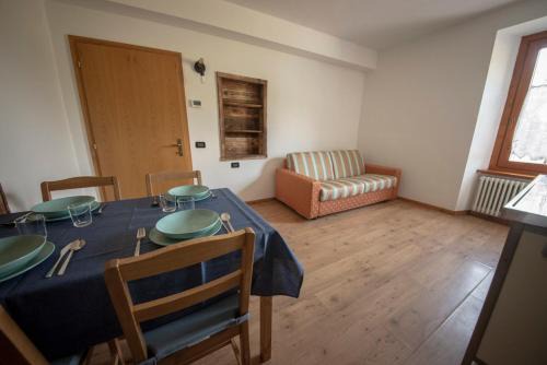 Commezzadura Apartment | Ride Home 1