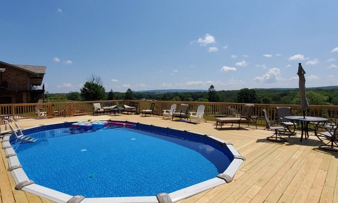 Farmington Cabin | Ridgecrest: Private Pool, Hot Tub, Panoramic Mountain Views!
