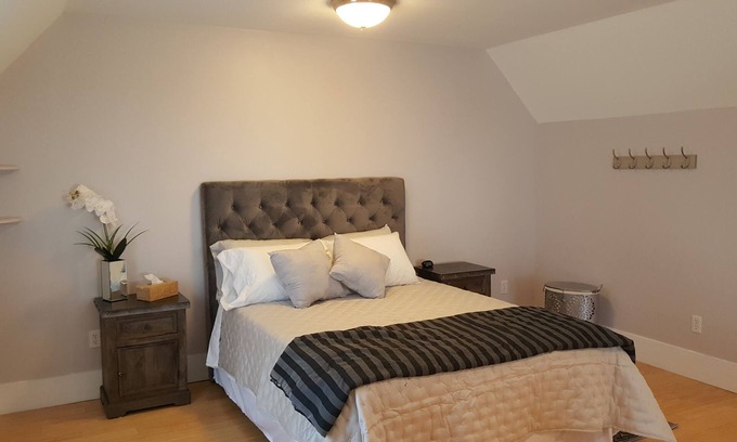 Hammondsport Apartment | Right in the Quaint Village of Hammondsport