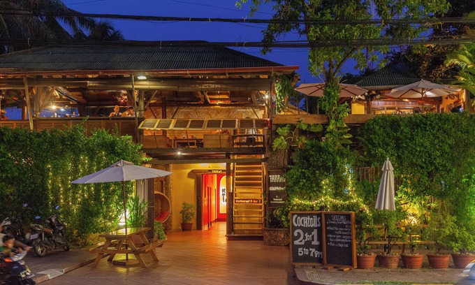 Kampot Hotel | Rikitikitavi