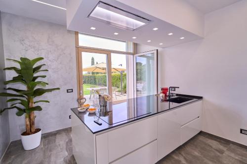 Patrignano House | Rimini, 4 Camere con Giardino Privato e Parcheggio Gratuito, Relax a 10 Minuti dal Mare