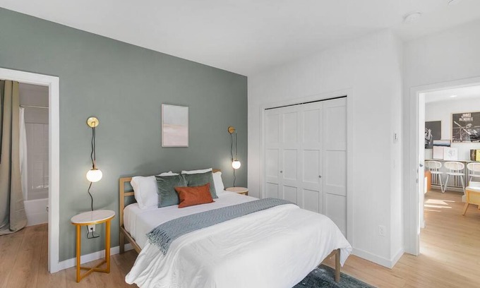 Minor Apartment | Ringo's Sweet Suite - 84 Walkscore