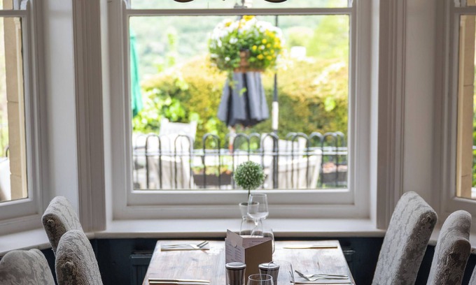 Cleeve Hill Hotel | Rising Sun Hotel by Greene King Inns