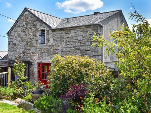 Liskeard House | Rivendell Cottage
