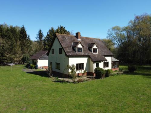 Weybread House | Rivendell