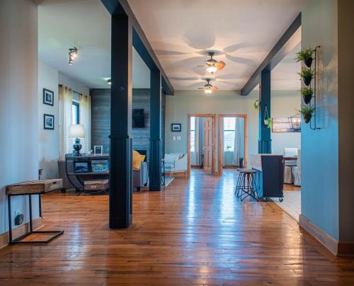 Portsmouth Apartment | River City Loft