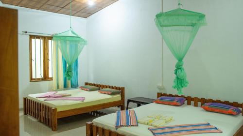 Udawalawa Cabin | River Forest Camp