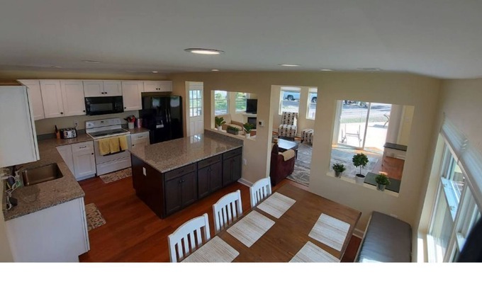 Colonial Beach House | River Getaway <1 block to beach