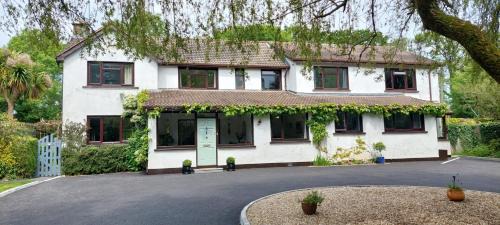 Inch Bed & Breakfast | Riverfield Bed and Breakfast