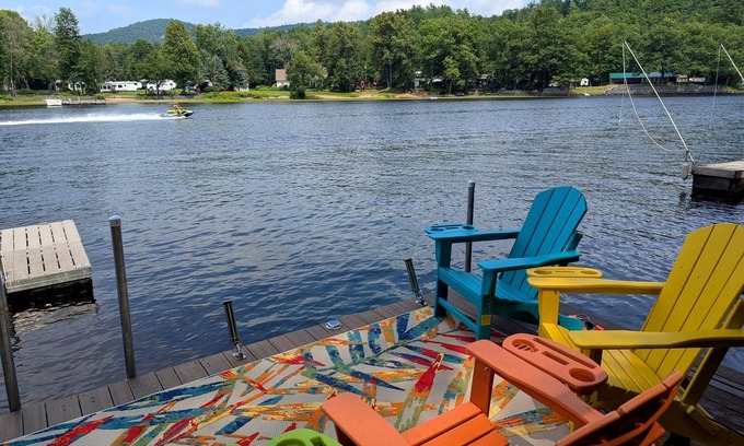 Lake Luzerne-Hadley House | Riverside & Dock, Hot Tub, Centrally Located, Pet Friendly: The Hummingbird Camp