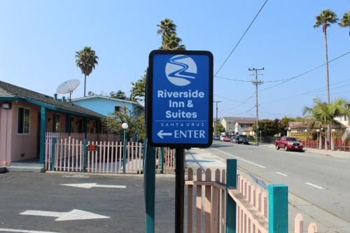 Westside Santa Cruz Hotel | Riverside Inn & Suites Santa Cruz