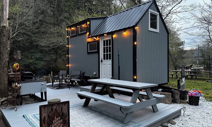 Parksville Cabin | Riverside Tiny Home!