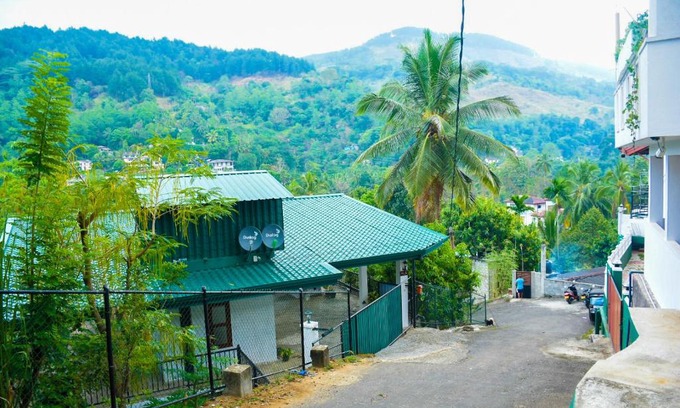 Udunuwara House | RIVERVIEW Guest