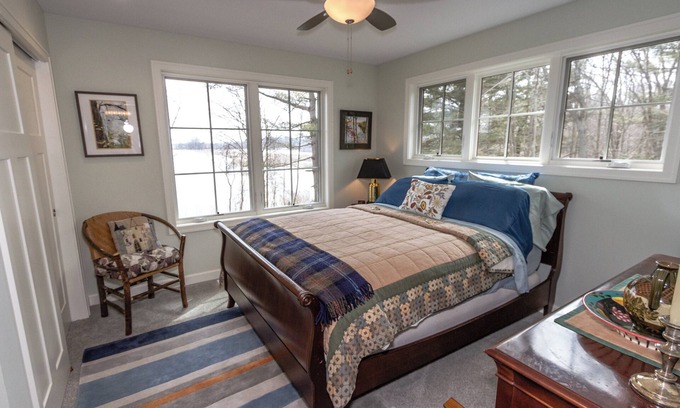Fennville Bed & Breakfast | Riverview Suite, The Exclusive Riverview Suite