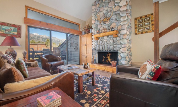 Moose Wilson Road House | RMR: Primrose 1711 Condo in The Aspens/Wilson,WY