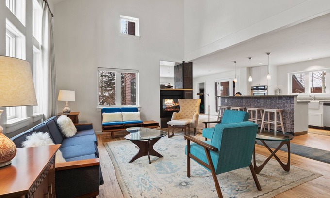 Wilson House | RMR: Second Street Chalet in Wilson,WY