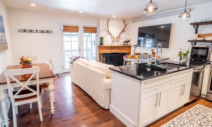 Teton Pines Condo | RMR: Spruces 13 - The Elks Condo in The Aspens