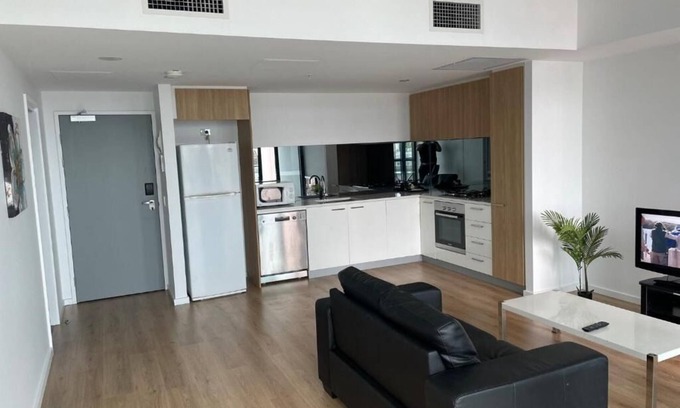 Adelaide Central Business District Apartment | RNR on Franklin-Two-Bedroom Apartment