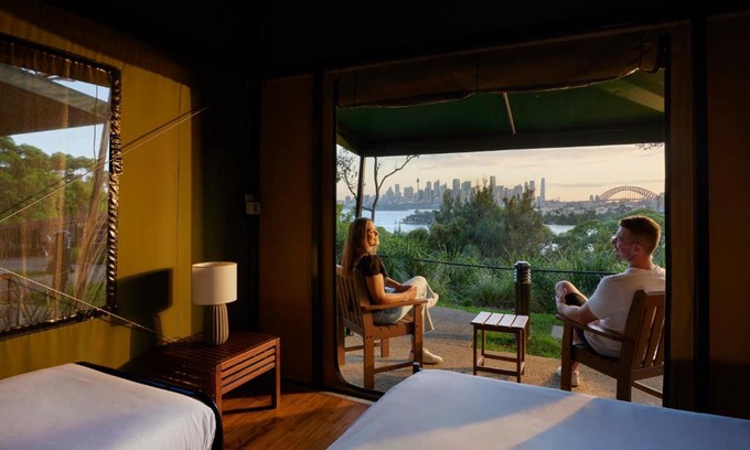 Mosman Hotel | Roar And Snore