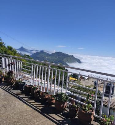 Vattakanal House | Robin cottage