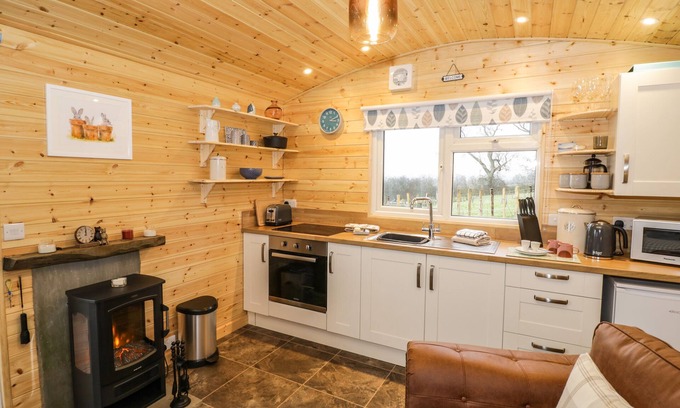 Napton-on-the-Hill Cottage | Robins Nest