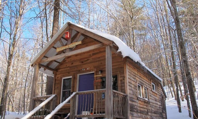 Denmark Cabin | "Robins Nest" Off Grid Solar Powered Eco Cabin