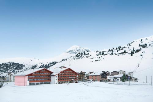 Zuers Hotel | ROBINSON ALPENROSE Zürs