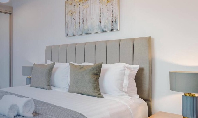 Stoney Middleton Apartment | Rock Mill | 2-Bedroom Duplex with Balcony