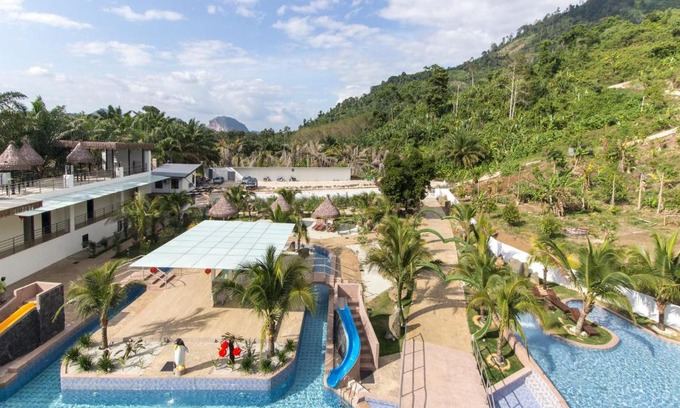 Raub Resort | Rock Mountain