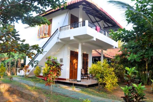 Tangalle House | Rock Pool Residence