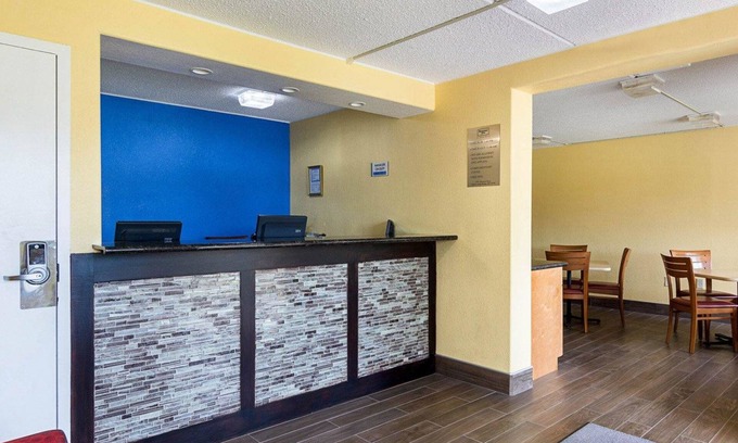 Morningside Hotel | Rodeway Inn Joint Base Andrews Area