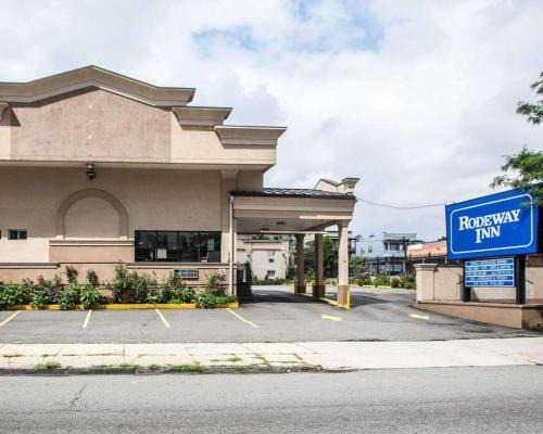 Paterson Hotel | Rodeway Inn Paterson Great Falls Park Area