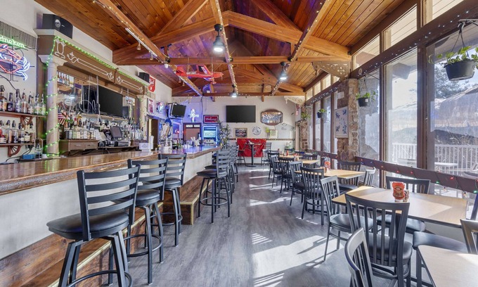 Homosassa Springs Hotel | Rodeway Inn