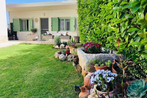 Afytos Apartment | RODON - Bungalow with seaview backyard in Afytos