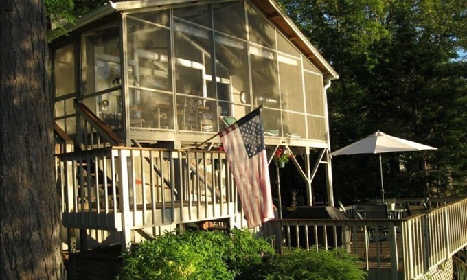 Fair Haven House | Romance, and Relax as You Rejuvenate at Our Lake House Retreat