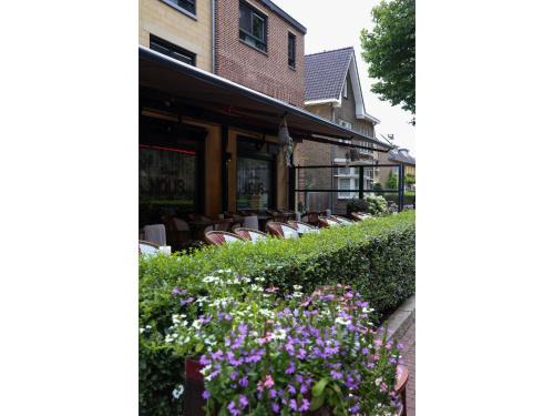 Municipality of Valkenburg aan de Geul Apartment | Romantic apartment Nous, ground floor, Valkenburg