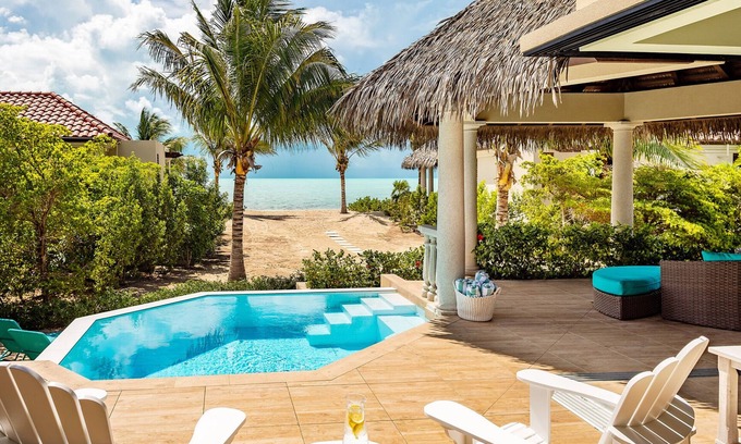 Long Bay House | Romantic Getaway, LOWEST DENSITY on the Island, STAND ALONE BUNGALOWS!