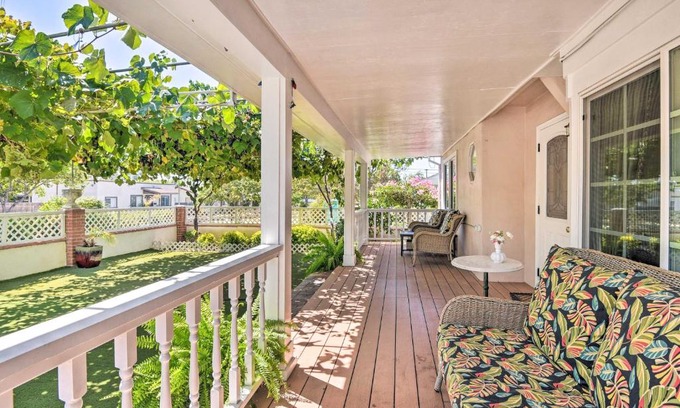 North Central House | Romantic Pasadena Home with Covered Porch!