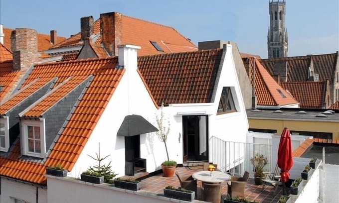 Historical Center Bruges Apartment | Romantic Penthouse in Bruges Medieval Centre with Roof Garden and Free Garage