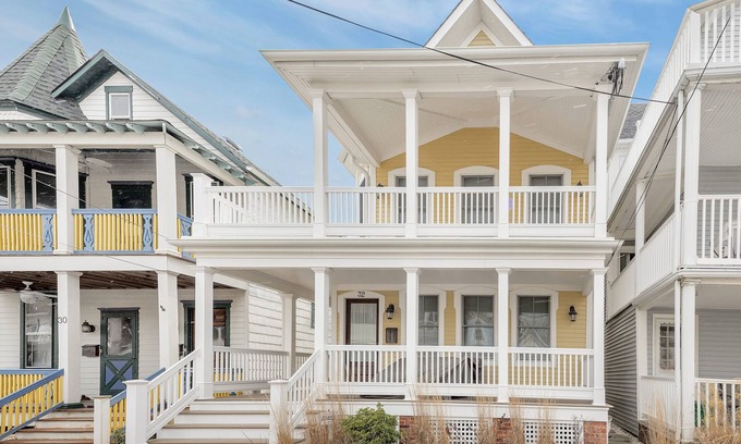Ocean Grove Apartment | Romantic, Way Better than Hotel - Block from Beach Free Wifi - Enhanced Cleaning