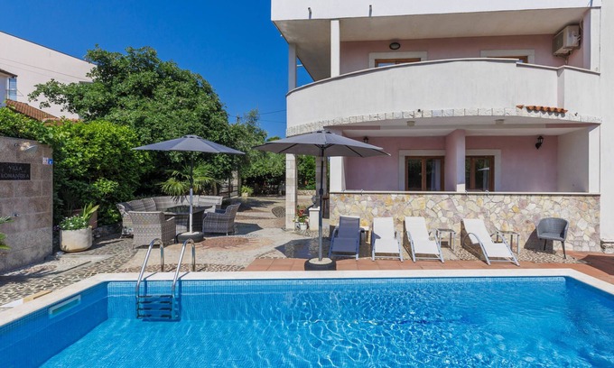 Rovinj Apartment | Romantika by Interhome