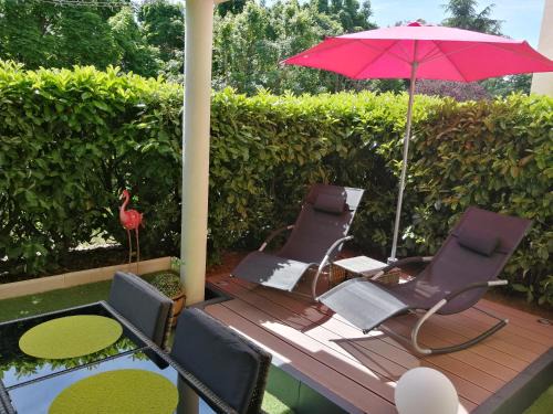 Pouilly Apartment | Romantisme et glamour 2 avec spa , clim et jardin