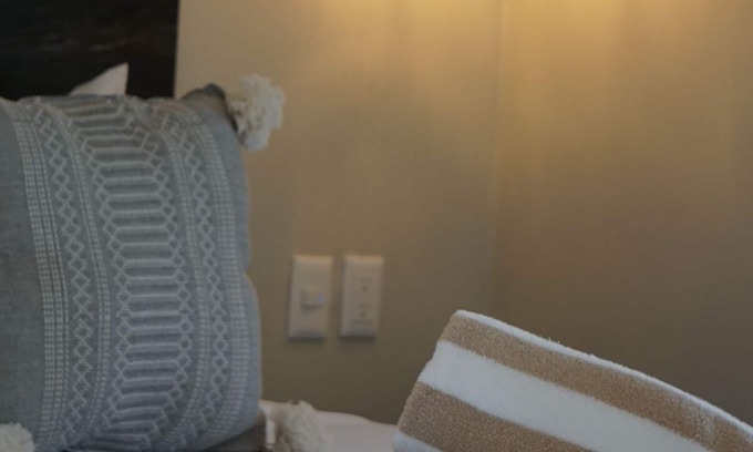 Isla Navidad Apartment | ROOM 7- Romantic 1 Bedroom Ocean Front Condo