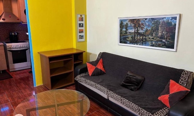 Kallithea Condo | Room & Easy access in the center of Athens! n Hub transport area for travel.