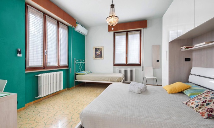 Pieve Vecchia Apartment | Room 'Swan Matrimoniale Green' with Shared Pool, Wi-Fi and Air Conditioning