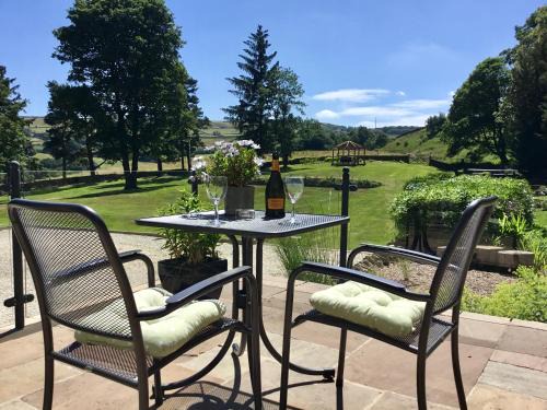 Hepworth Apartment | Room with a View