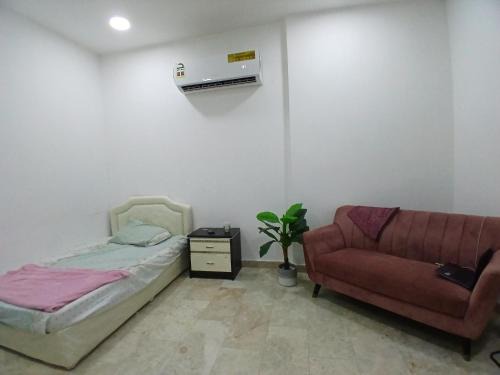 Muscat Apartment | Room with private bathroom in a flat