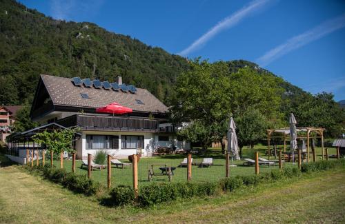 Jesenice House | Rooms Malina